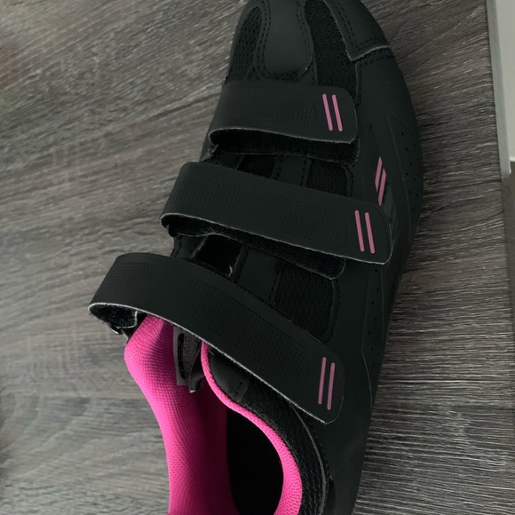 Spin Shoes! size 40 - Picture 2 of 7